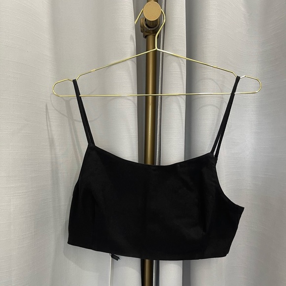 NWT Women’s The HandLoom LA black crop top - Picture 1 of 2